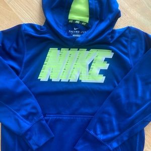 Nike drifit hoodie